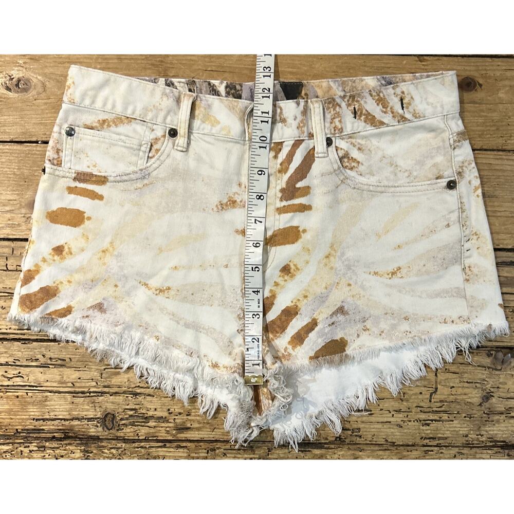 Denim&Supply RL Women’s Zebra Print Cream/Orange Vintage Cut Off Shorts Size 30 - Picture 4 of 10